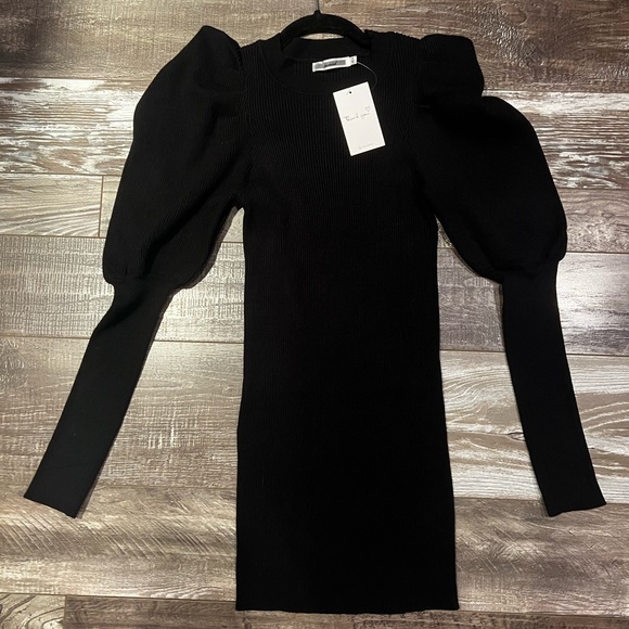 inmod Dresses & Skirts - Women's Black Puff-Sleeve Ribbed Midi Dress